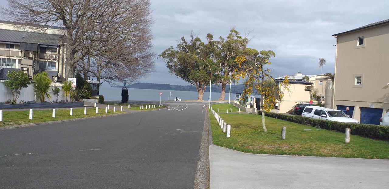 Apartment Fourteen Taupo Exterior photo